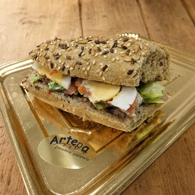 Bocadillo Vegetal pan Cereales