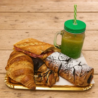 Desayuno Dulce y Salado Artepans para 2 personas