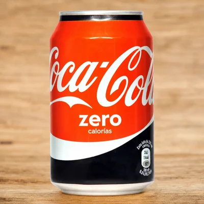 Lata de CocaCola Zero