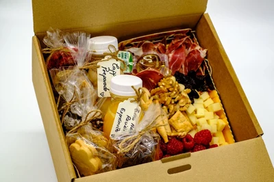 Caja Desayuno Dulce y Salado