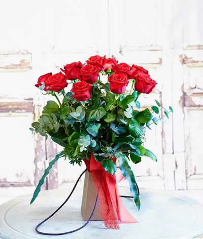 12 Rosas en Bolsa