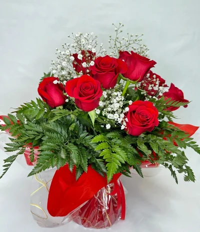 Ramo Rosas Rojas en burbuja de agua