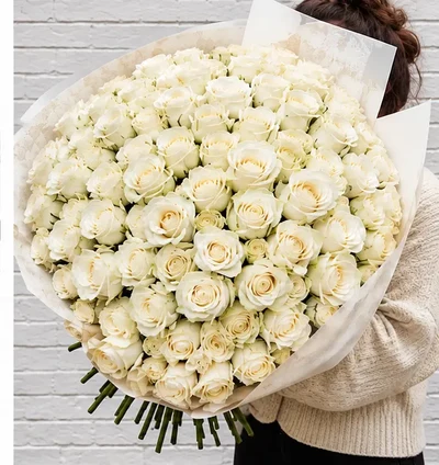Ramo Buchón Rosas Blancas