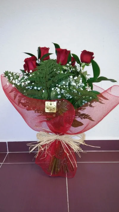 Ramos de Rosas