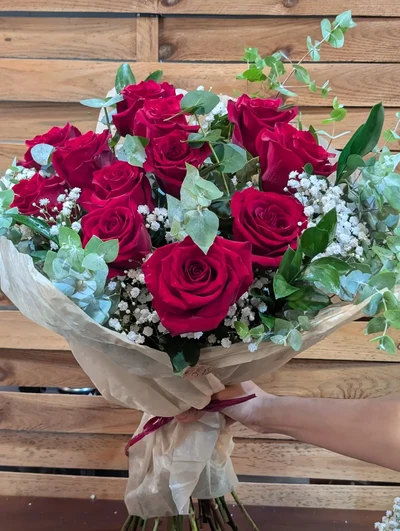 Ramo de Rosas Rojas Clásico