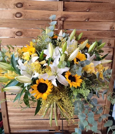 Ramo de Girasoles y Flores