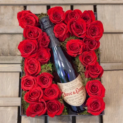 Rosas y Cava