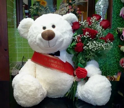 Oso de Peluche Gigante con Ramo de Rosas Rojas