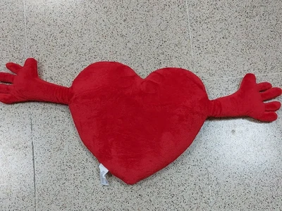 Peluche Corazón y Abrazo