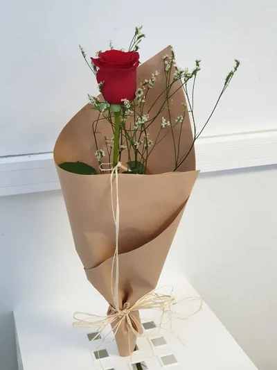 Rosas Rojas preparadas para regalo