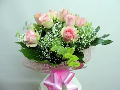 Ramo de 12 Rosas Rosas