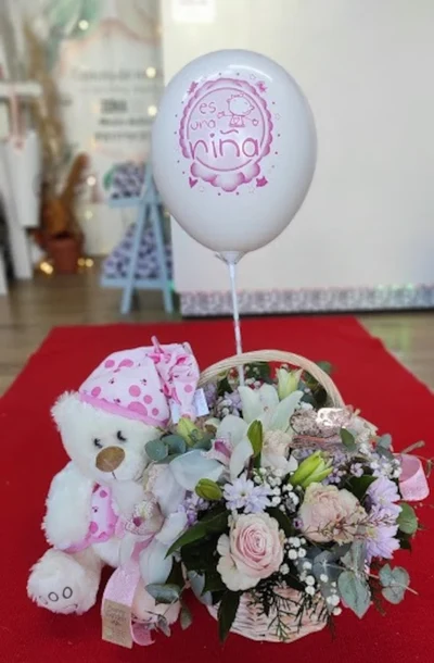 Cesto Flores Nacimiento NIÑA
