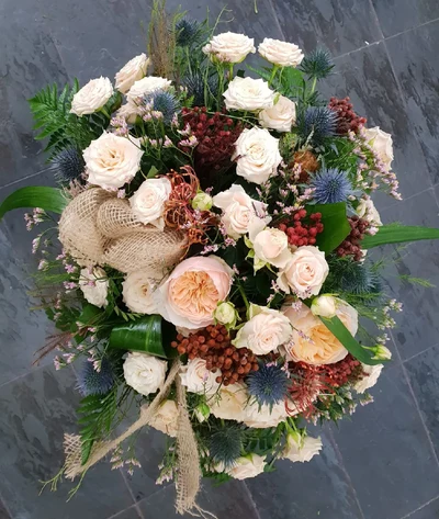 Cesta de Flores Premium