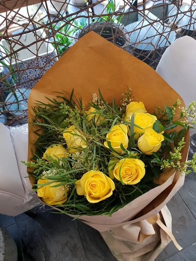Ramo Rosas Amarillas