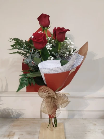 Ramos de Rosas