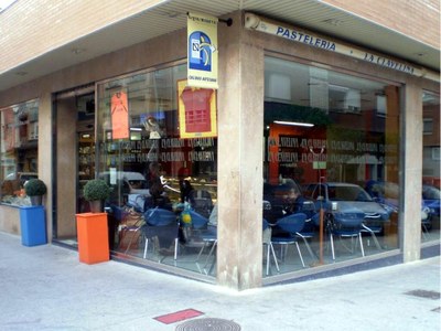 Pastelería La Clavelina