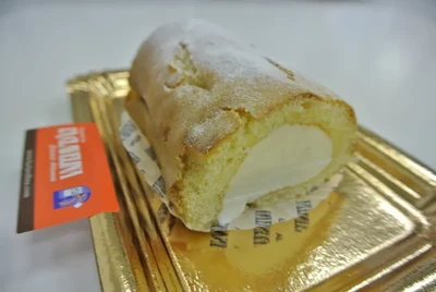 Cream swiss roll