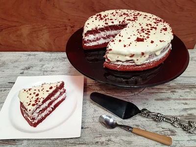 Pastel Red Velvet