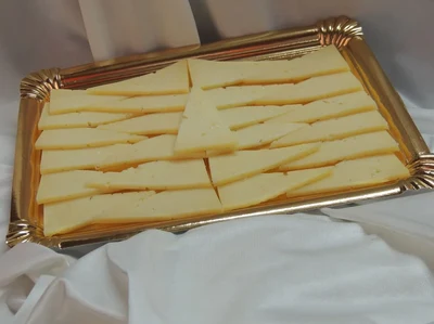 Bandeja de Queso Semicurado / Safata de Formatge Semicurat