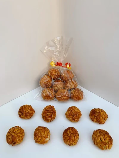 Bolsa de 8 Panellets de Piñón
