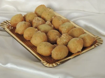 Buñuelos de bacalao / Bunyols de bacallà