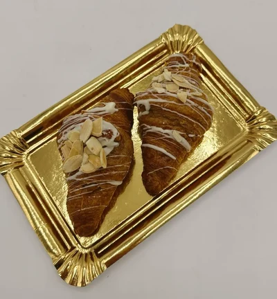 Croissant relleno de dulce de leche / dolç de llet