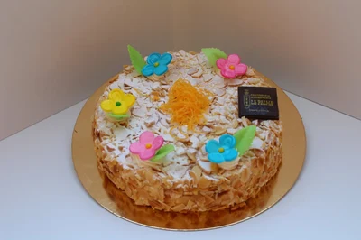 Pastel / Pastís Sara Bernat + FOTO
