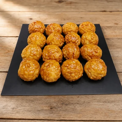 500 g-ko erretilua pinaziz egindako panellets-ekin