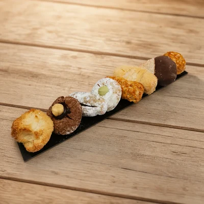 Panellets askotarikoen blisterra
