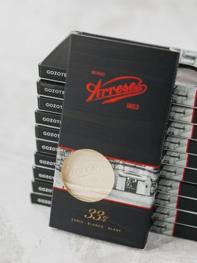 Tauleta de xocolata blanca 33%