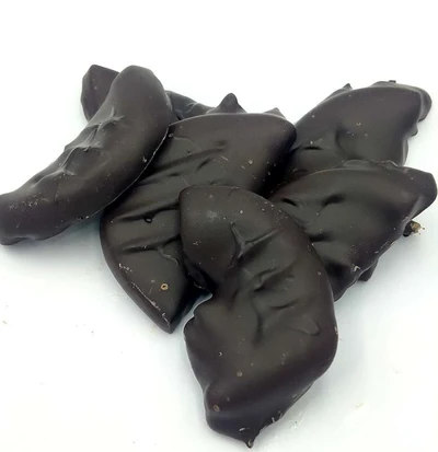 Medias Rodajas de Naranja bañada con chocolate negro