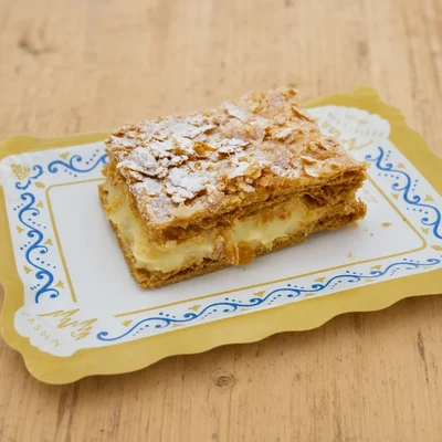 Milhoja Crema