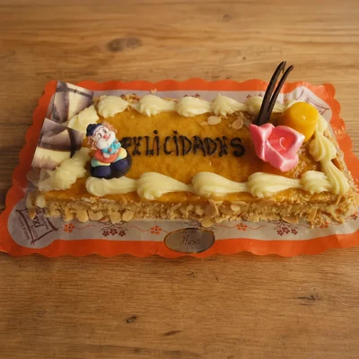 Tarta de Hojaldre crema y Yema con FOTO