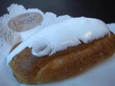 Petisú Branco