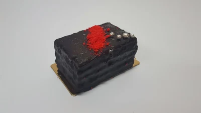Pastel Sacher Amorodo