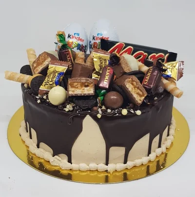 Turrón eta txokolatezko tarta