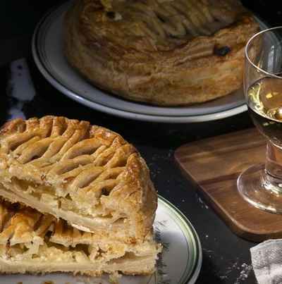 Empanada de Poma i Formatge