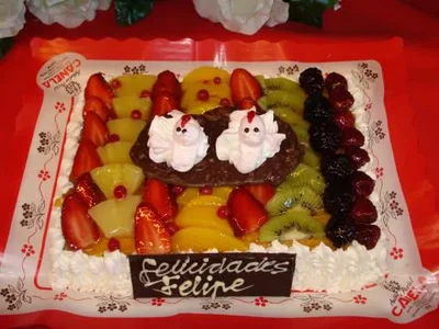 Frutazko milhojas tarta