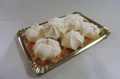 Suspiros merengue horneado