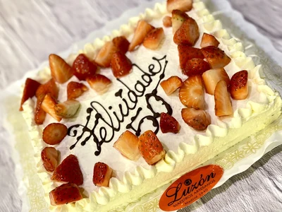 Tarta Fresas y Nata