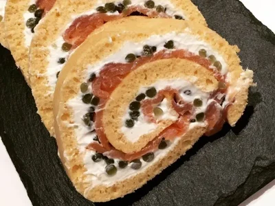 Izokin, gazta, kabiar eta patez betetako errulo