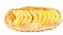 Tortiña de mazá e crema