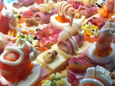 Canapés Variados artesáns
