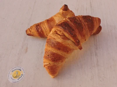 Croissant de manteiga