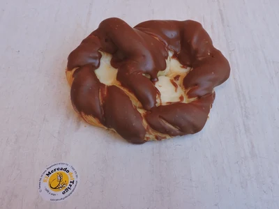 Lazo de chocolate e fondant