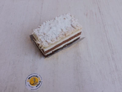 Pastel de nata e améndoas