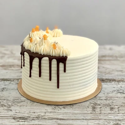 Pasio-fruitazko Layer Cake
