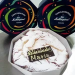 Un Pastel O Tarta De Cumpleanos En La Pasteleria Pasteleria Los Mallorquines De Zaragoza
