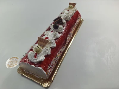 Braç de gitano de nata amb maduixa